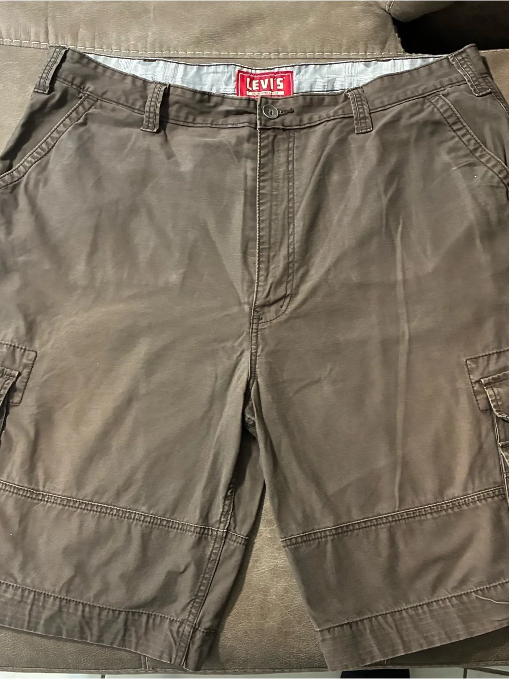 Levi's Squad Cargo Shorts Men's 42 Khaki Grunge Relaxed Workwear Durable Y2K